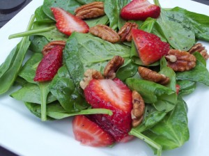 strawberry-spinach-salad