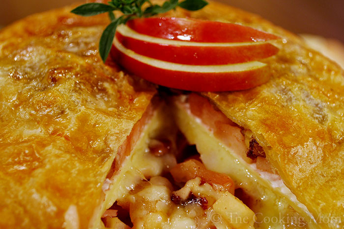 Baked Brie with Apples