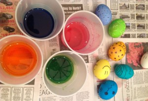 Dying To Dye Easter Eggs 3