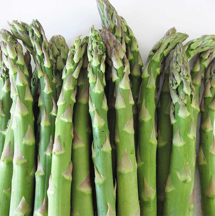 Asparagus 101: How to Buy and Cook