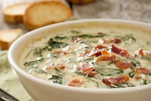 Cream of Spinach and Bacon Soup