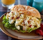 Bacon 'n Egg Salad Sandwiches